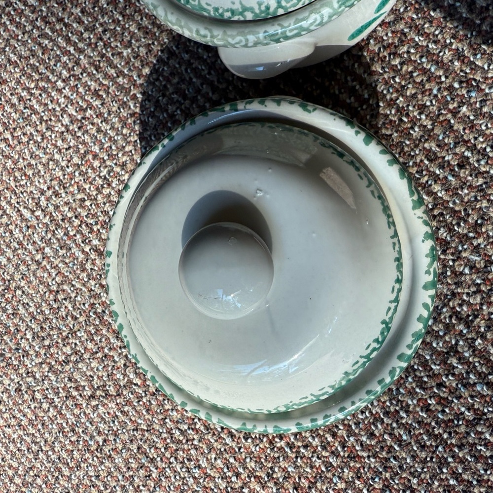green heart ceramic spongeware lidded soup crocks - Picture 5 of 5